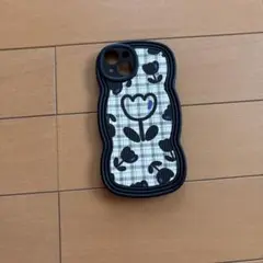 チューリップ柄薄型iPhone13ケース