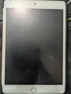 Apple iPad ゴールド　ミニ4