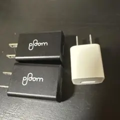 iPhone充電器とプルームテック充電器x2個