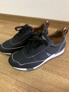 美品 BALLYのスニーカー バリー 黒