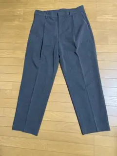 無印良品シワになりにくタックテーパードパンツグレーL