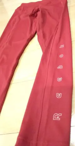 Reebok レッド レギンス　レディース size:M