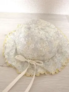 プティマイン　小花柄リボン付き帽子