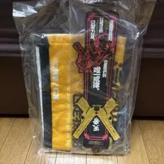 【ブラックラグーン】張維新＆ロック DMM スクラッチ 長方形缶バッジ モーリーオンラインスクラッチ
