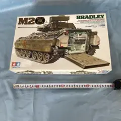 TAMIYA タミヤ アメリカM2 BRADLEY 歩兵戦闘車1/35 132 TAMIYA タミヤ アメリカM2 BRADLEY 歩兵戦闘車1/35 132