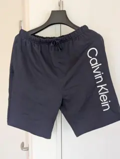 Calvin Klein ネイビーショートパンツ M