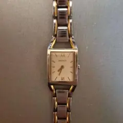 DKNY スクエアフェイス アナログ腕時計