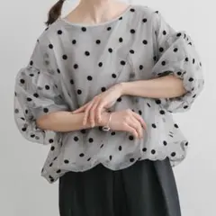 Bebeod べベッド新品 フロックドット　バルーンスリーブトップス　Frene