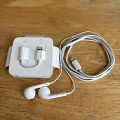 Apple純正新品 Lightning有線イヤフォン