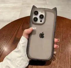 【スモークブラック猫耳風クリア シリコンケース iPhone16 対応　猫グッズ