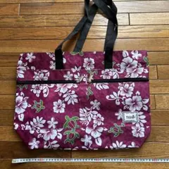 ハワイで購入。とにかく軽いカバン‼️美品、ほぼ新品！！