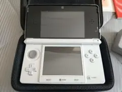 ニンテンドー3DS アイスホワイト