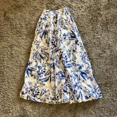 ほぼ未使用　seven ten スカート