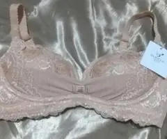 ブラデリスNY プレミアムレーシーバックスムーズブラ