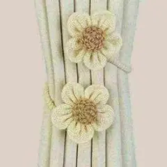 花モチーフ カーテンタイバック ベージュ
