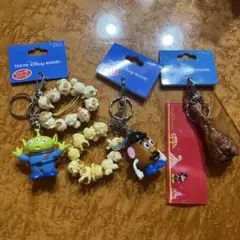 ディズニー　ポップコーン　キーホルダー