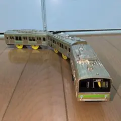 Item thumbnail for item 3657c198-f15a-40e3-9d83-5d0da48aa2ef