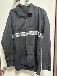 黒の長袖シャツ　GU