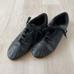 GIRAUDM ブラック サッカーシューズ 21.5cm