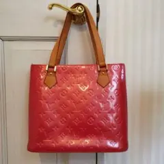 Item thumbnail for item 46d0e014-a02f-4eed-ab1b-20bb0e34b0a1