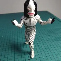 ウルトラマンシリーズ 怪獣フィギュア の 三面怪人 ダダ