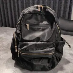 リュック　ブラック　レディース