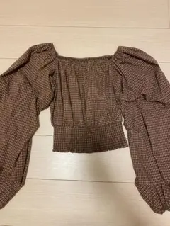 GRL ボリュームスリーブチェックショートブラウス