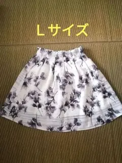 スカート　花柄