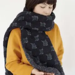 mina perhonen ⚮̈ Rosas ミナペルホネン ボアマフラー