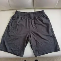 お値下げ☆UNIQLOメンズAIRismグレーS１度使用