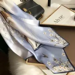 大活躍♡　レディース　スカーフ　ストール　花　ブルー　サテン　シンプル