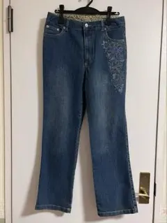 レディース ジーンズ 刺繍入り デニム W73cm ブルー