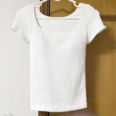 ユニクロ　ホワイト　リブ半袖ブラTシャツ