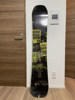 ★配送料込★スノーボード板 156cm head