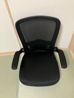 メッシュオフィスチェア ブラック