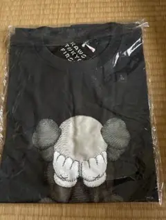 KAWS UNIQLO TOKYO FIRST tee Lサイズユニクロ新品