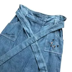 Item thumbnail for item d8fa6b5b-4ca0-4f54-9f24-d5f12d8e5b9c