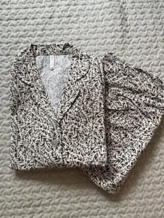 Item thumbnail for item be03c3f6-44f0-45be-a873-7db06d0aae59