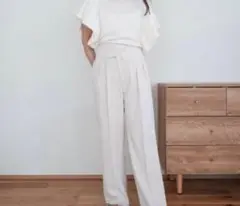 marika しまむら ウエストフラップパンツ（アイボリーMサイズ）