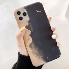 iPhone　ケース　月　ブラック
