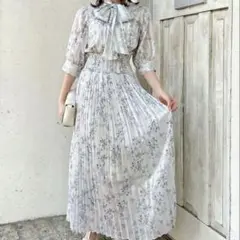 dazzlin ダズリン　ストライプフラワープリーツワンピース　sサイズ