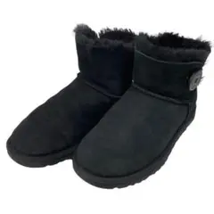UGG Australia アグオーストラリア ショートブーツ 22 ムートン