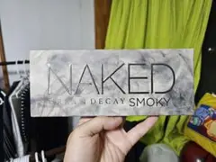 Urban Decay Smokey Palette