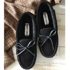 MINNETONKA モカシン40600 ブラック 25cm ローファー