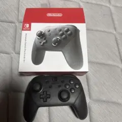 美品　Nintendo Switch Pro Controller ブラック