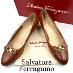 Salvatore Ferragamo パンプス ガンチーニ レザー レディース