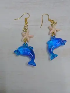 イルカとヒトデのピアス