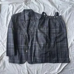 Burberry's チェック柄スカートセットアップ