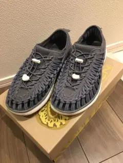 【美品】KEEN メッシュスニーカー グレー 箱付き