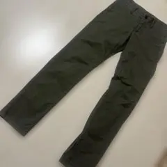 ユニクロ　オリーブグリーン スリムフィット チノパン 綿パン